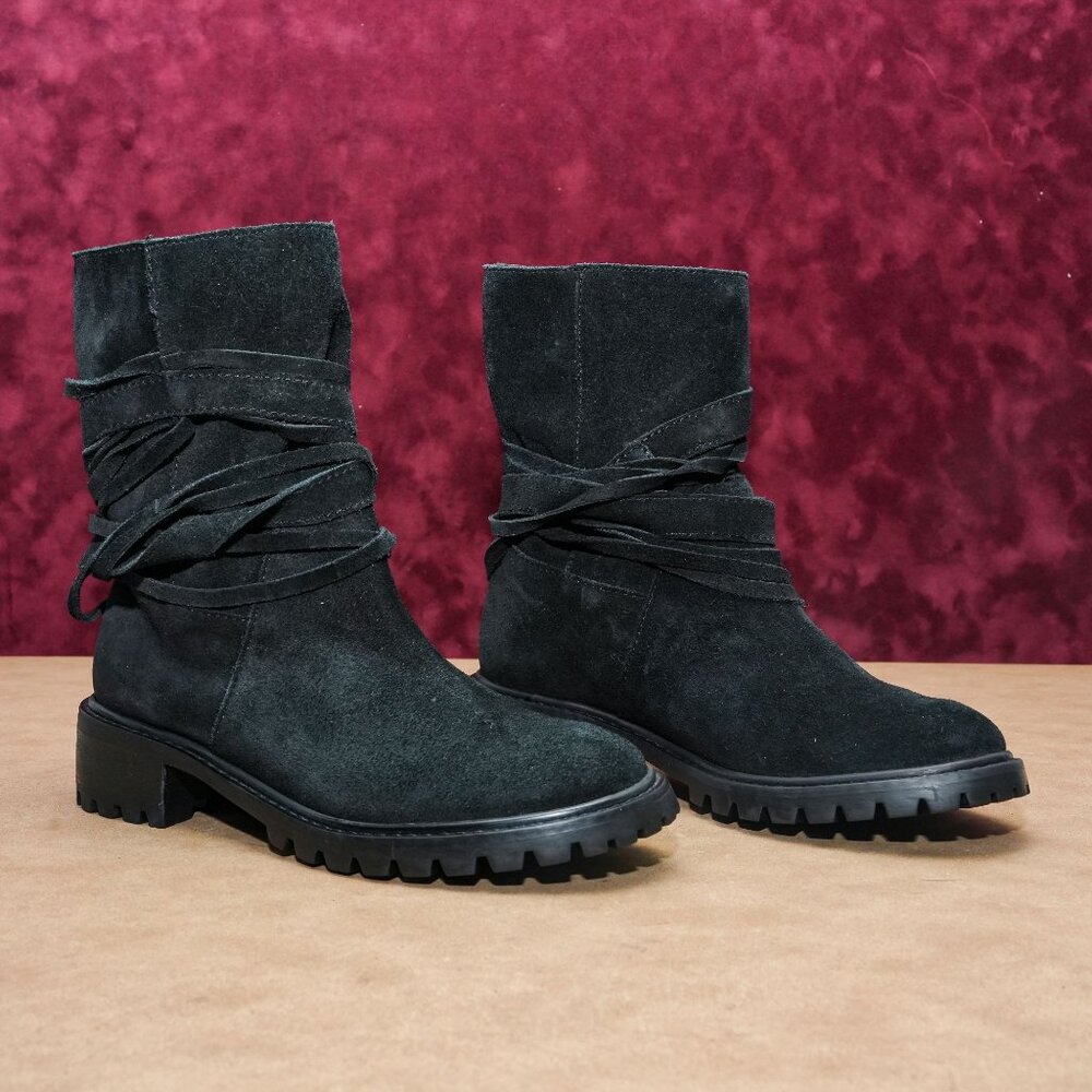 Schutz Women Black Distress Suede Moto Slip on Biker Ankle Boots sz 5.5